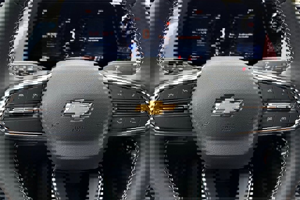 New 2026 Chevrolet Equinox EV LT image 23