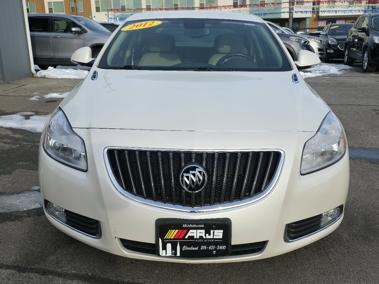 Used 2012 Buick Regal Premium image 2