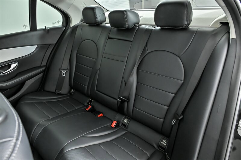 Used 2016 Mercedes-Benz C 300 4MATIC Sedan image 21