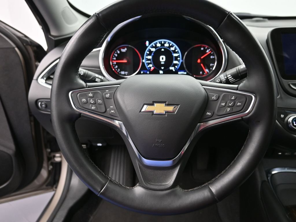 Used 2024 Chevrolet Malibu LT image 14