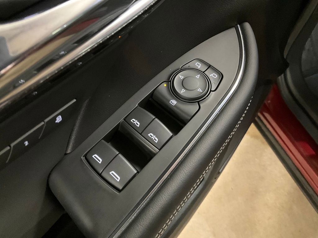 Certified 2023 Buick Envision Essence w/ Sport Touring Package image 12