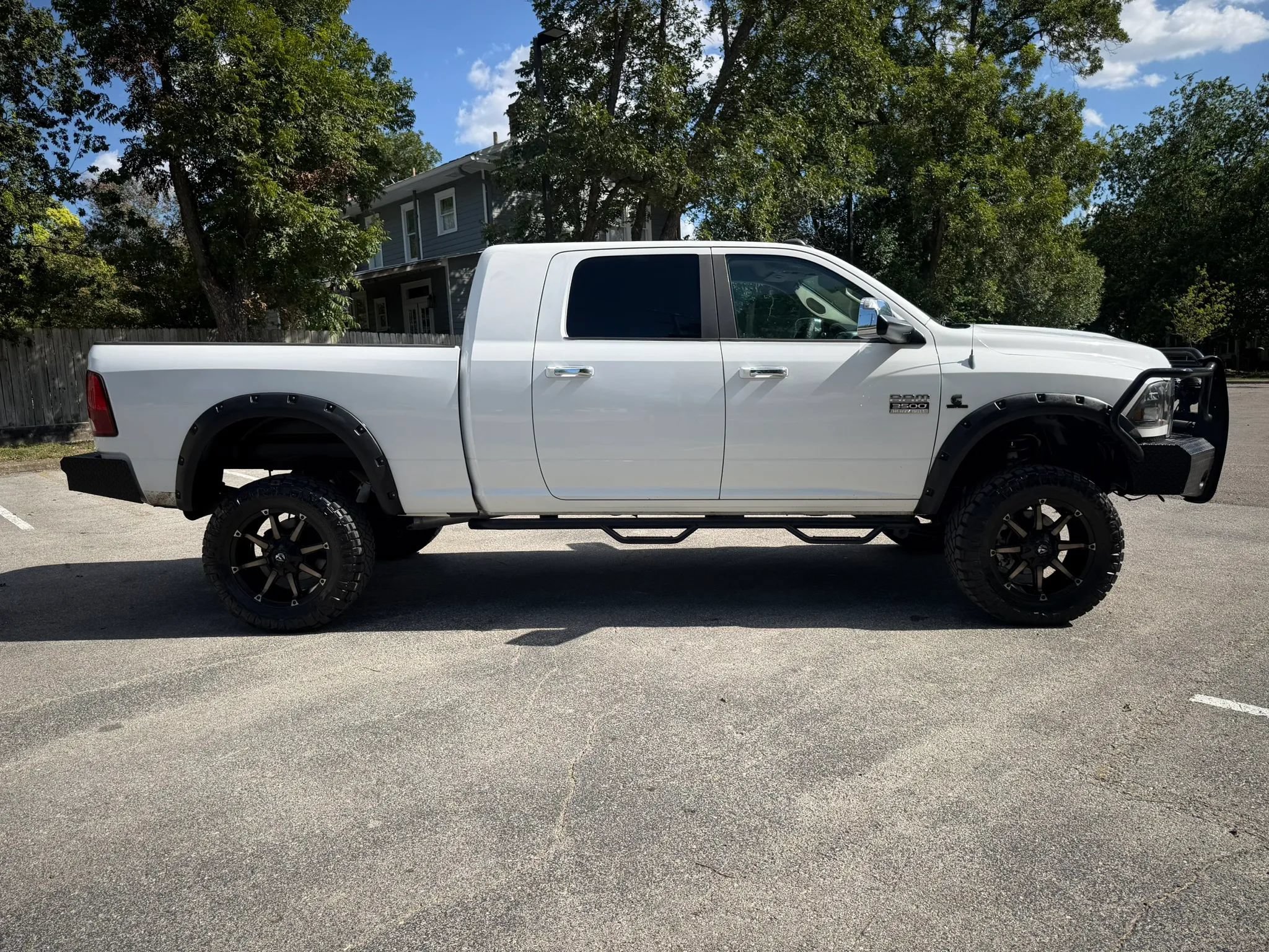 Used 2010 Dodge Ram 3500 Truck Laramie w/ Cold Weather Group AWD/4WD image 4