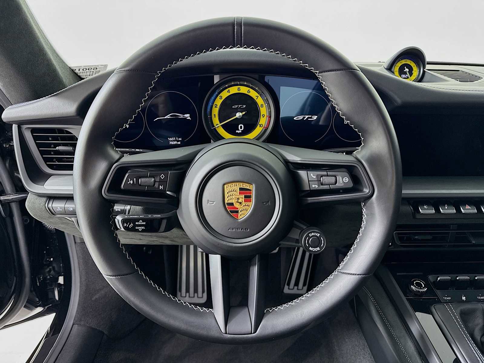 Certified 2024 Porsche 911 GT3 image 15