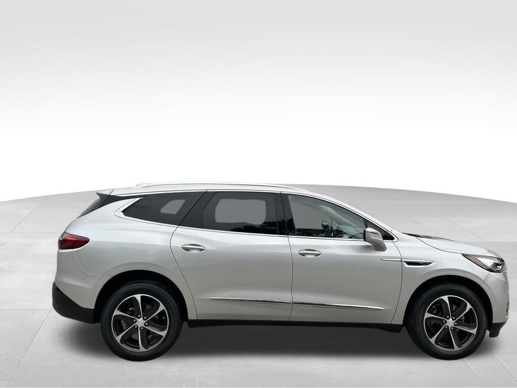 Used 2021 Buick Enclave Essence w/ Sport Touring Edition FWD image 7