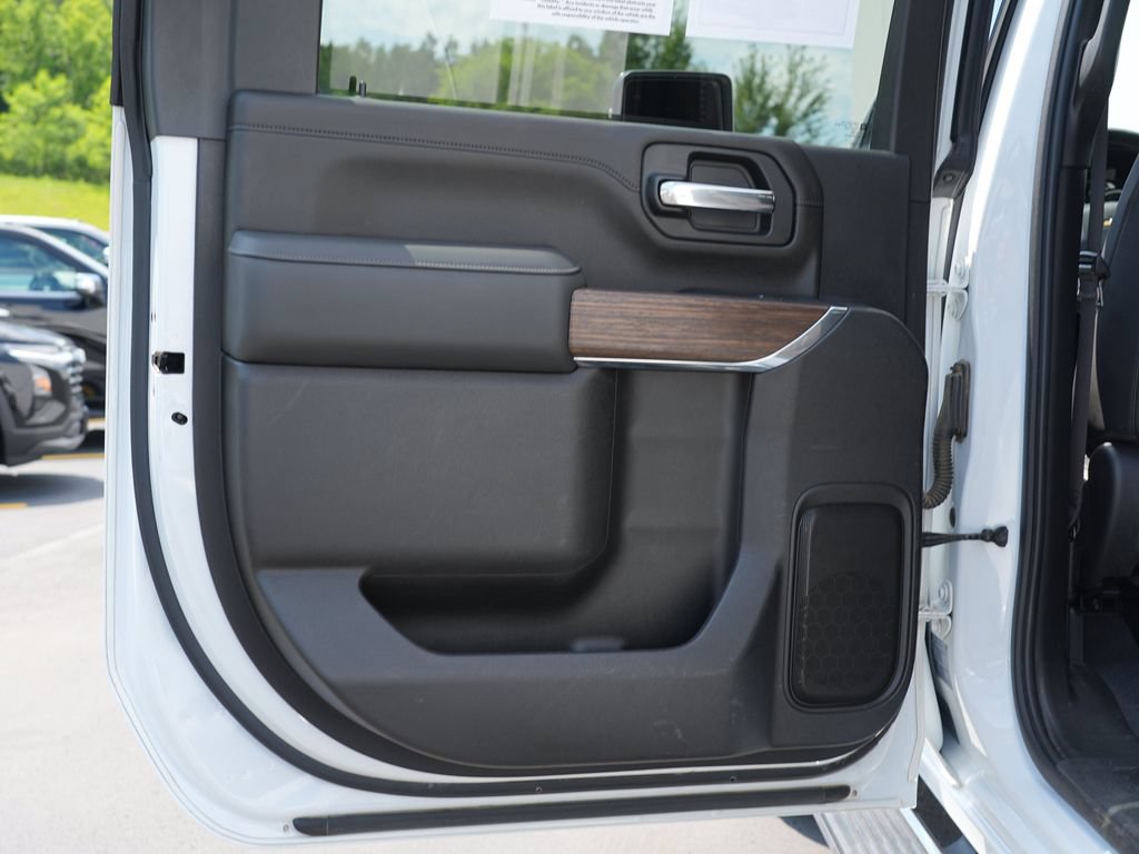 Certified 2022 Chevrolet Silverado 3500 High Country w/ Z71 Off-Road Package AWD/4WD image 20