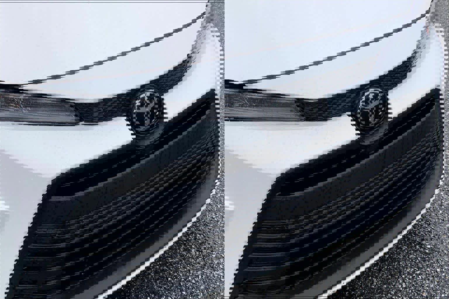 Used 2024 Toyota Corolla LE image 28