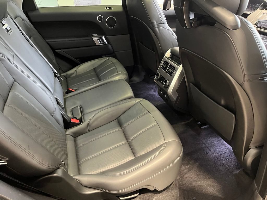 Used 2019 Land Rover Range Rover Sport HSE AWD/4WD image 29