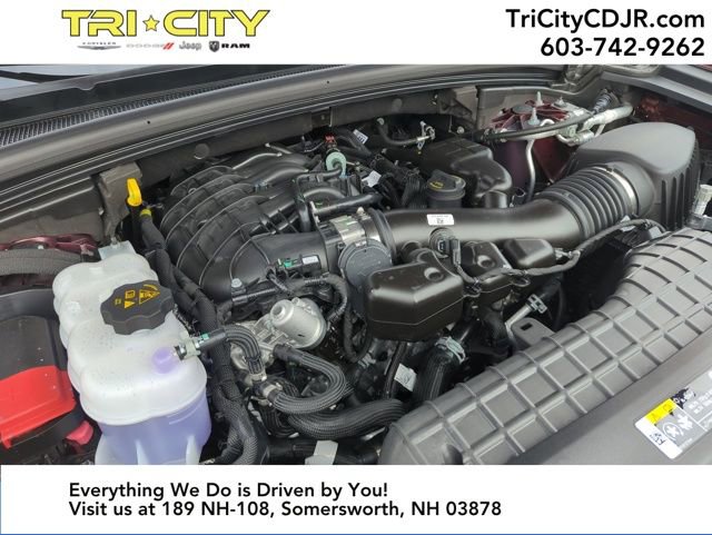 New 2025 Jeep Grand Cherokee Altitude image 21