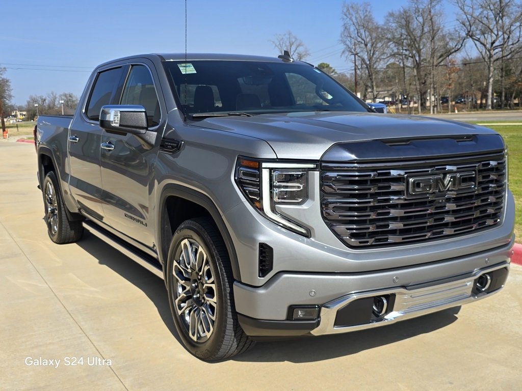 Used 2024 GMC Sierra 1500 Denali Ultimate image 6