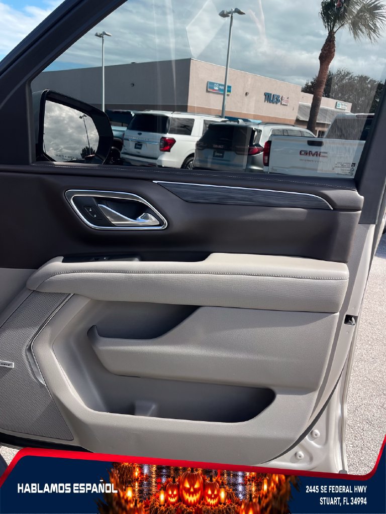 Used 2022 GMC Yukon SLT w/ SLT Premium Package RWD image 32
