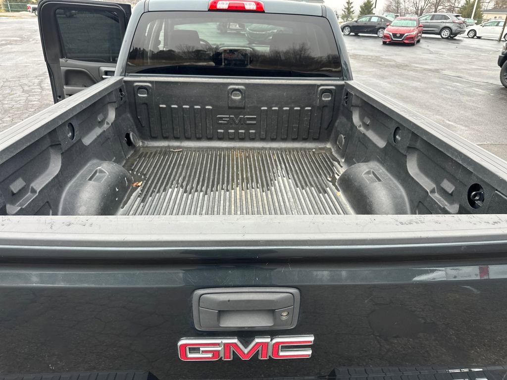 Used 2017 GMC Sierra 1500 SLE image 23