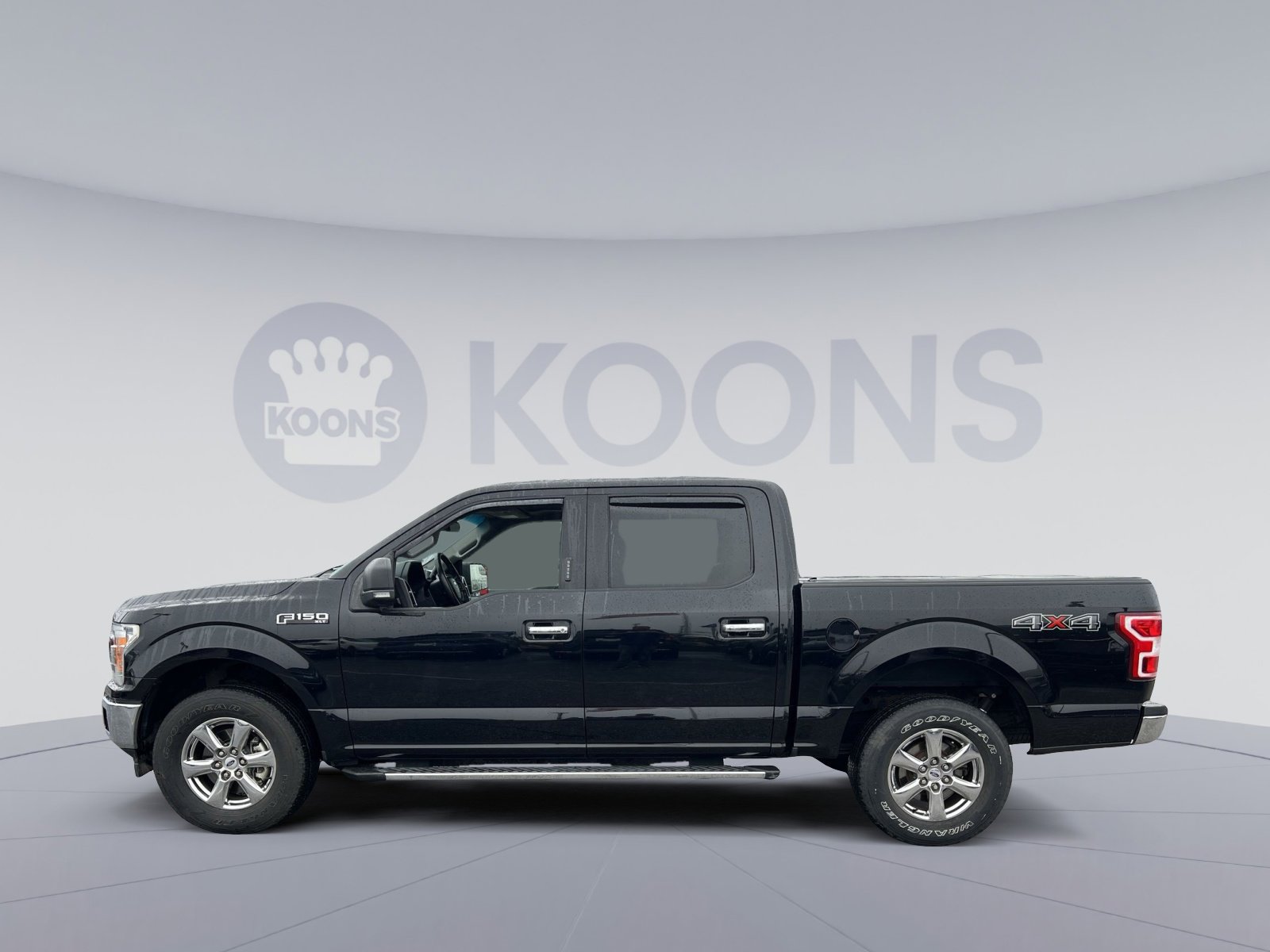 Used 2018 Ford F150 XLT w/ Equipment Group 301A Mid image 2