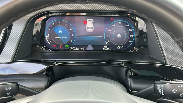 Used 2024 Volkswagen Atlas Cross Sport SEL R-Line image 15