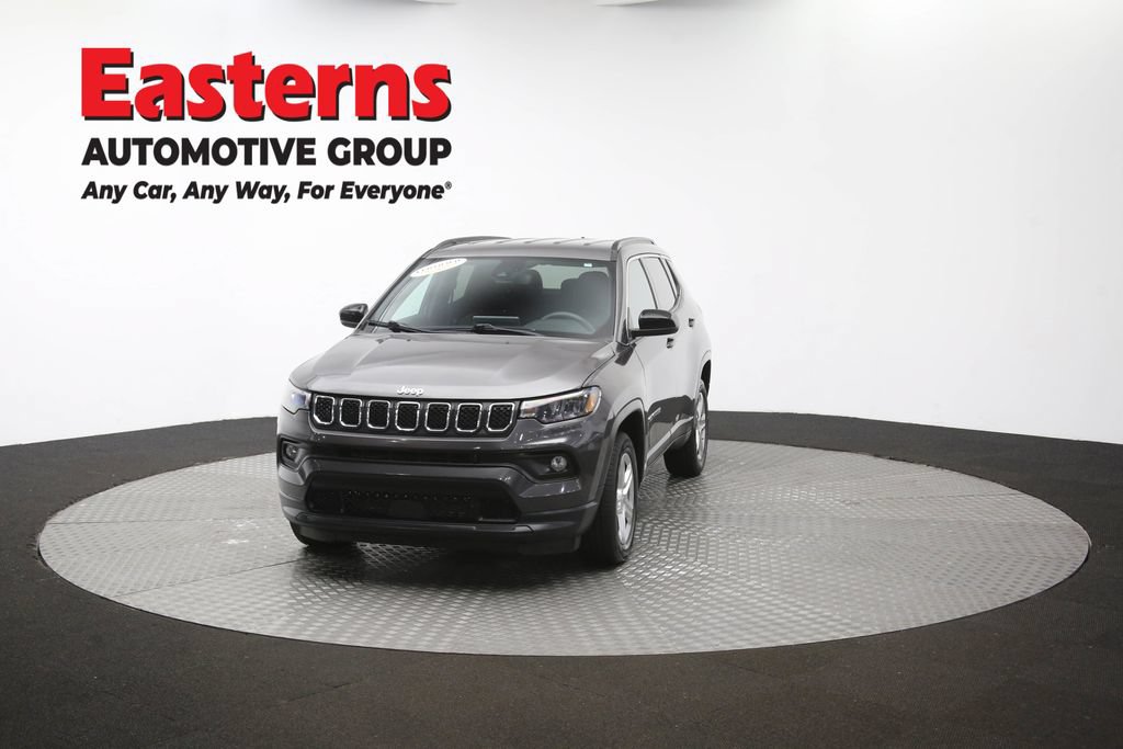 Used 2024 Jeep Compass Latitude AWD/4WD image 52