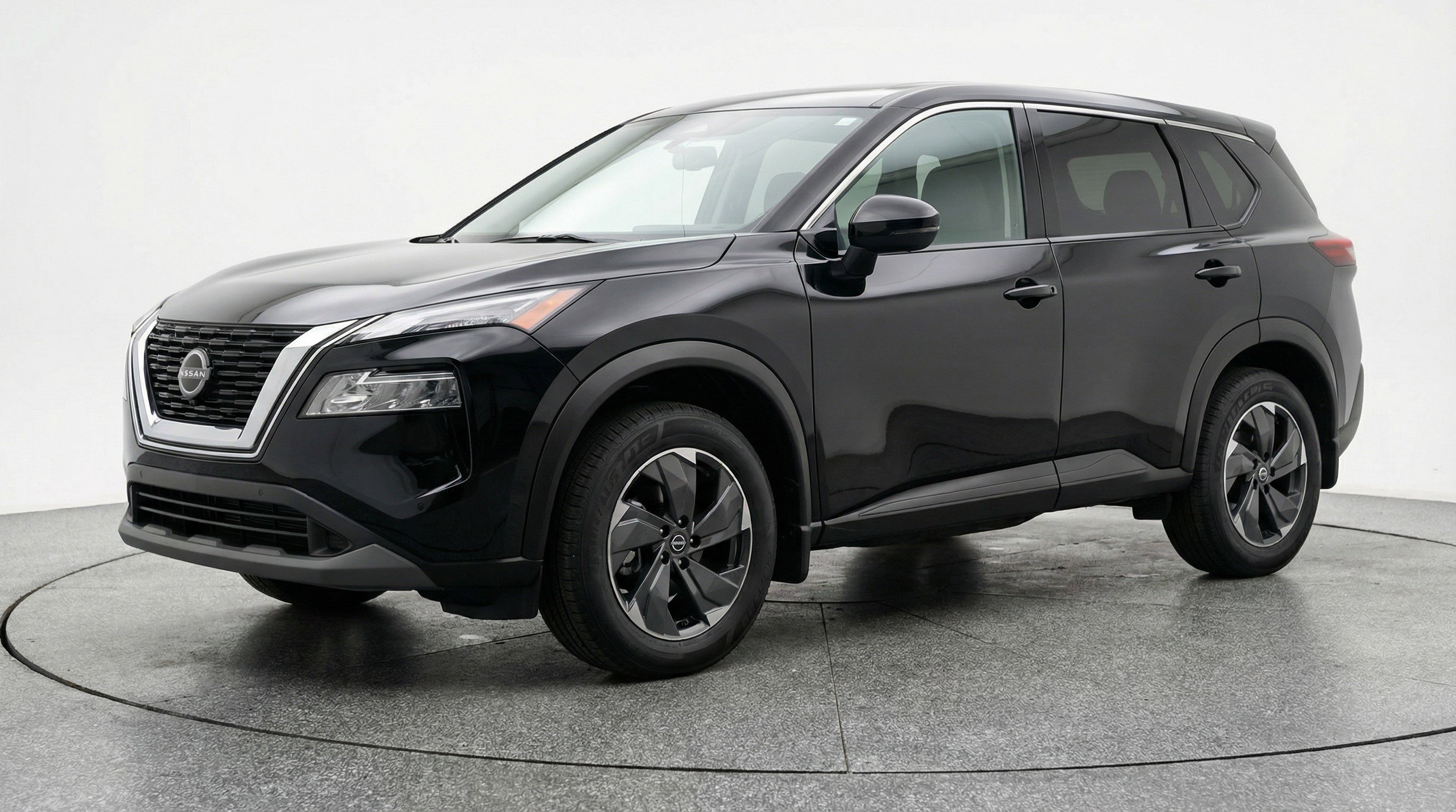 Used 2025 Nissan Rogue SV FWD image 3