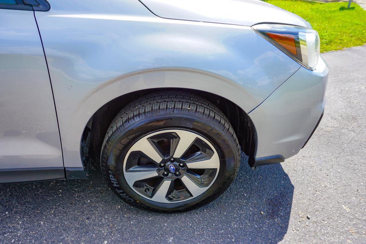 Used 2017 Subaru Forester 2.5i Premium w/ All-Weather Package AWD/4WD image 36