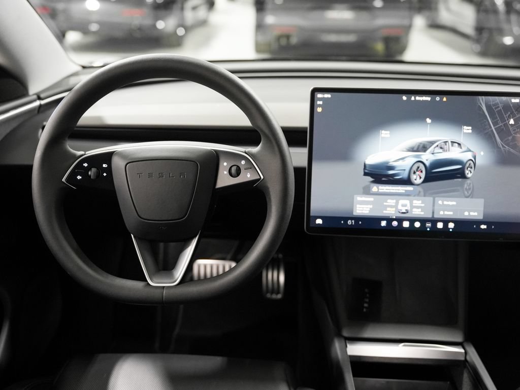 Used 2024 Tesla Model 3 Performance AWD/4WD image 13