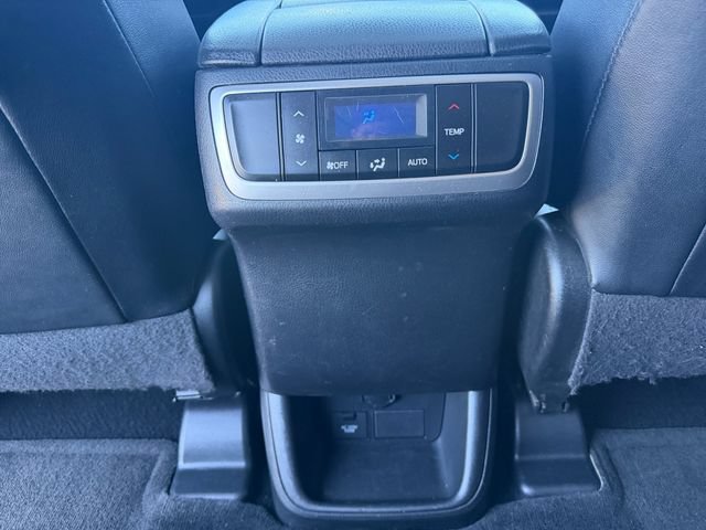 Used 2016 Toyota Highlander Limited FWD image 15