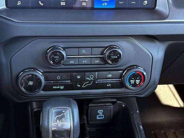 Used 2025 Ford Bronco 4-Door AWD/4WD image 25