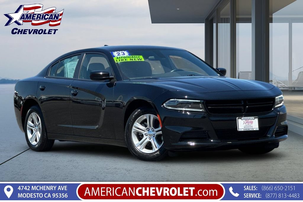 Used 2023 Dodge Charger SXT RWD image 2