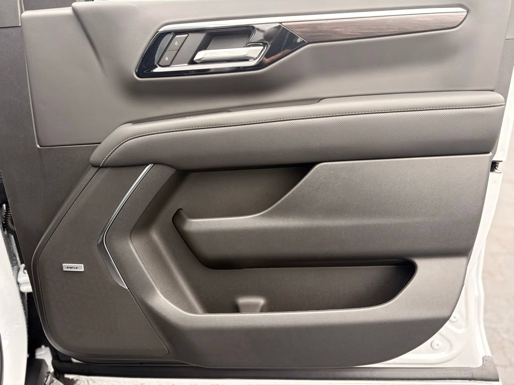 New 2026 Chevrolet Tahoe Premier AWD/4WD image 17