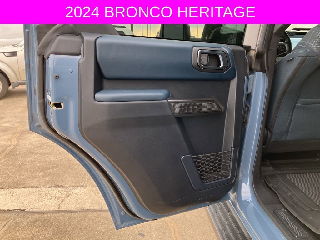 Used 2024 Ford Bronco Heritage Edition image 19
