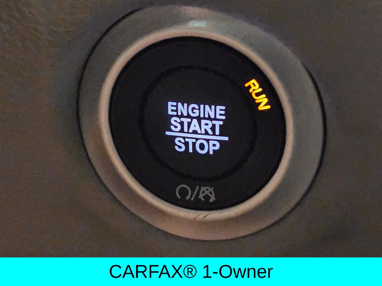 Used 2024 Chrysler Pacifica Limited FWD image 16