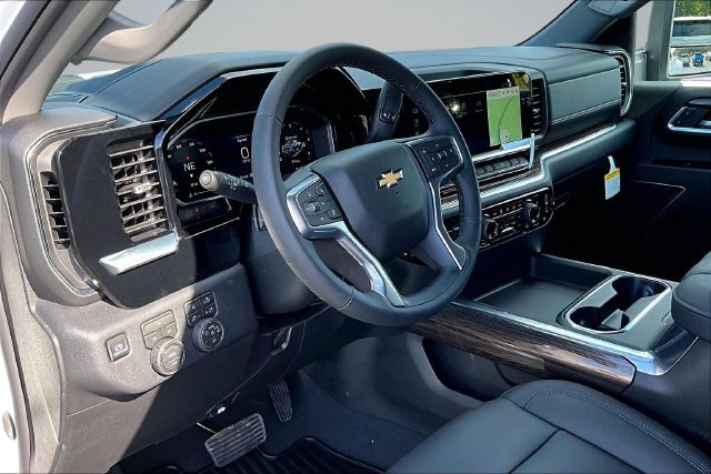 New 2026 Chevrolet Silverado 3500 LT w/ Safety Package AWD/4WD image 7