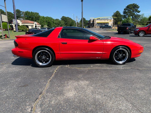 Used 1996 Pontiac Firebird Coupe RWD image 4