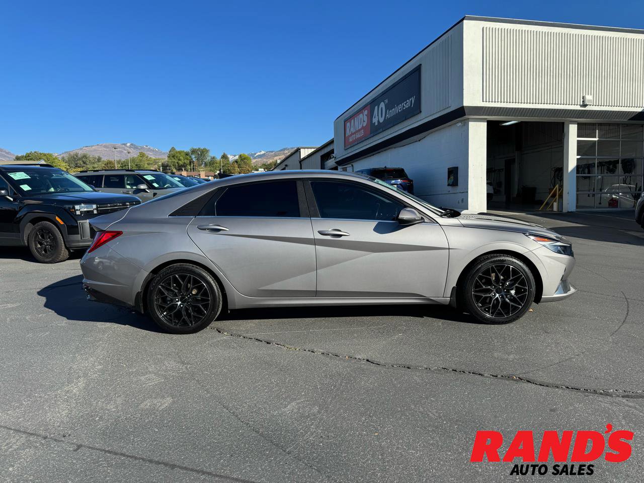 Used 2023 Hyundai Elantra Limited