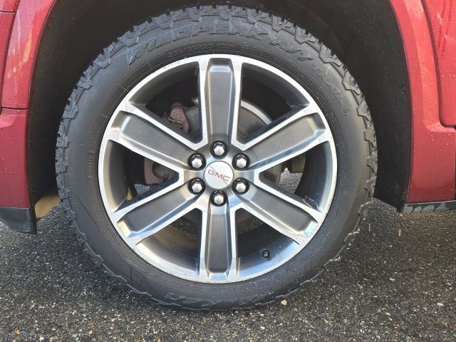 Used 2018 GMC Acadia Denali w/ Technology Package image 18