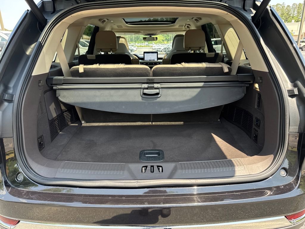 Used 2022 Lincoln Aviator Reserve w/ Equipment Group 201A AWD/4WD image 23