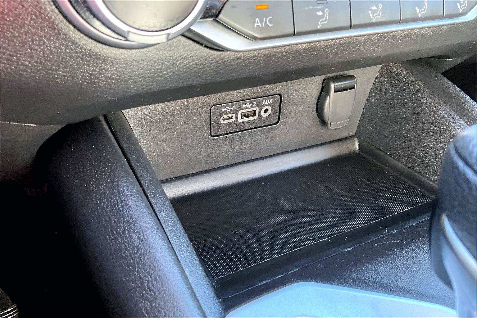 Used 2025 Nissan Altima 2.5 SV FWD image 16