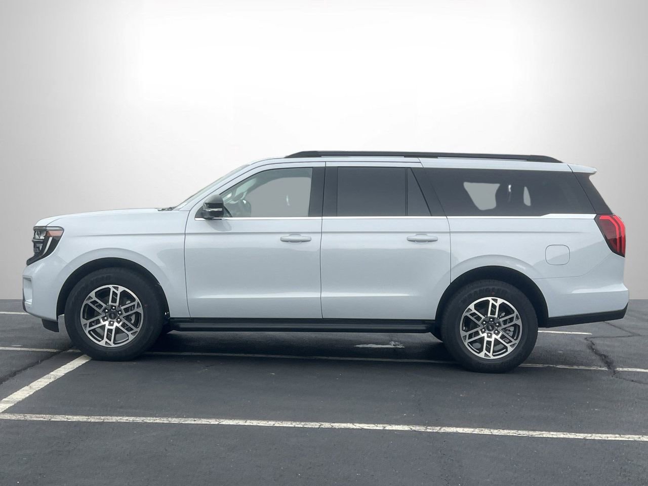 New 2026 Ford Expedition Max Active RWD image 22