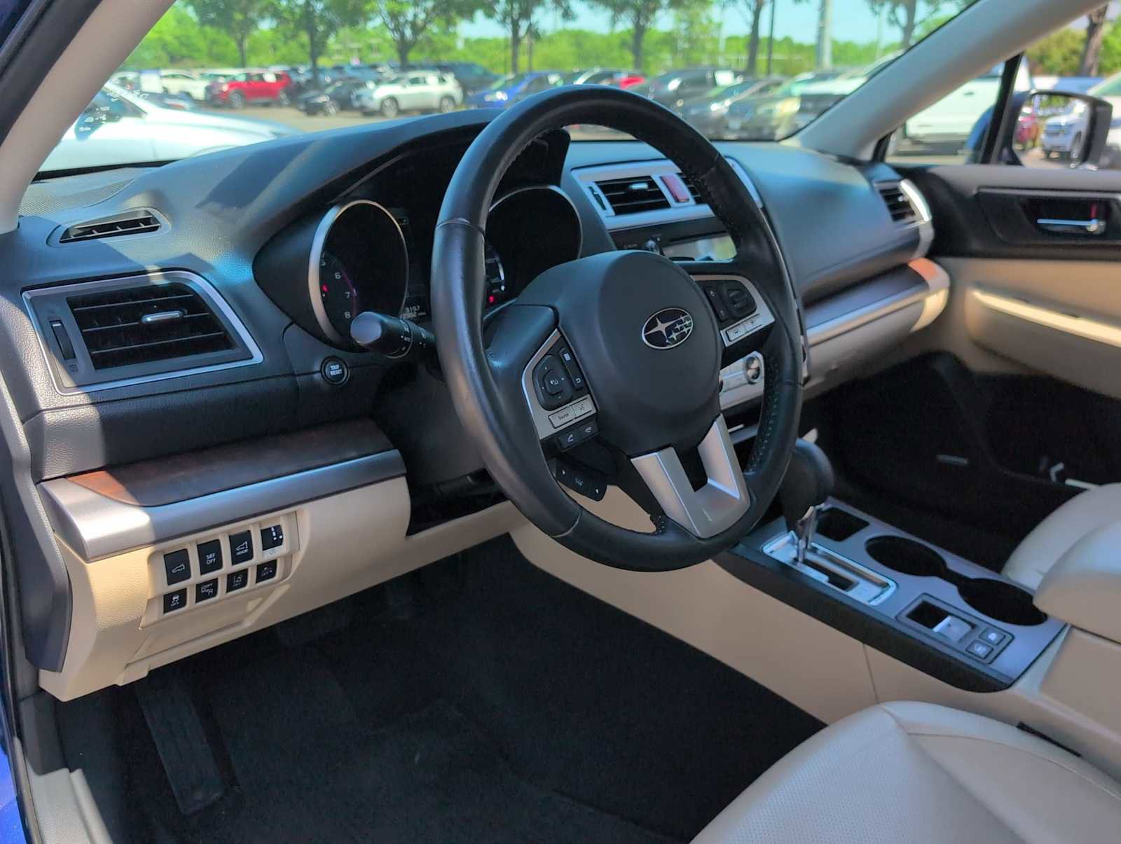 Used 2016 Subaru Outback 2.5i Limited AWD/4WD image 10