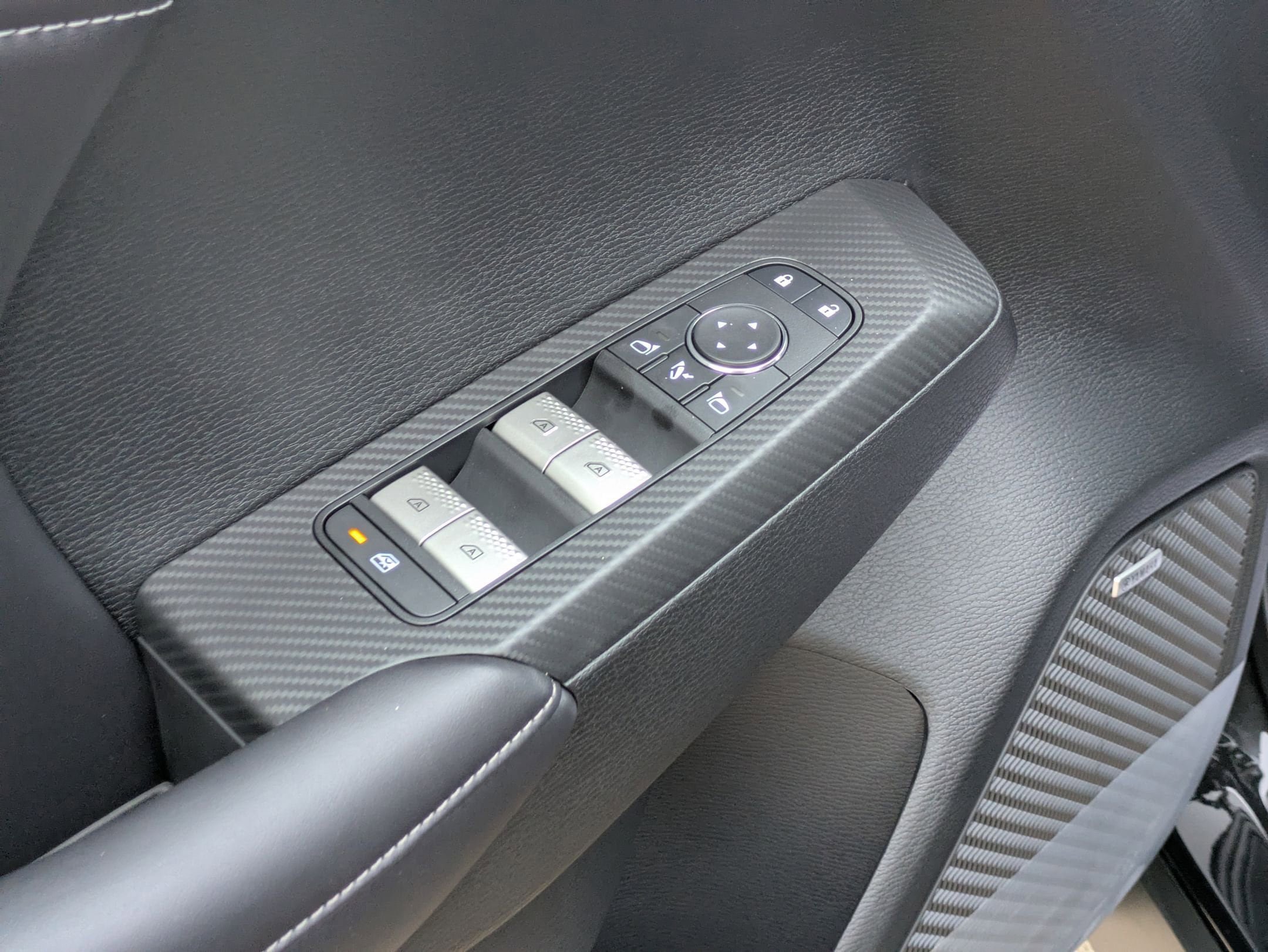 New 2026 Mitsubishi Outlander SE AWD/4WD image 12