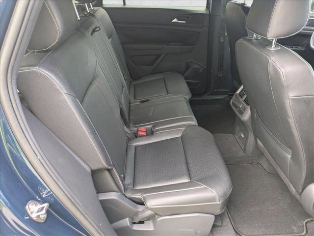 Used 2020 Volkswagen Atlas Cross Sport SE w/ Towing Package FWD image 19