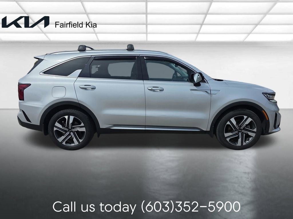 Used 2022 Kia Sorento SX Prestige w/ Panoramic Sunroof Package AWD/4WD image 6