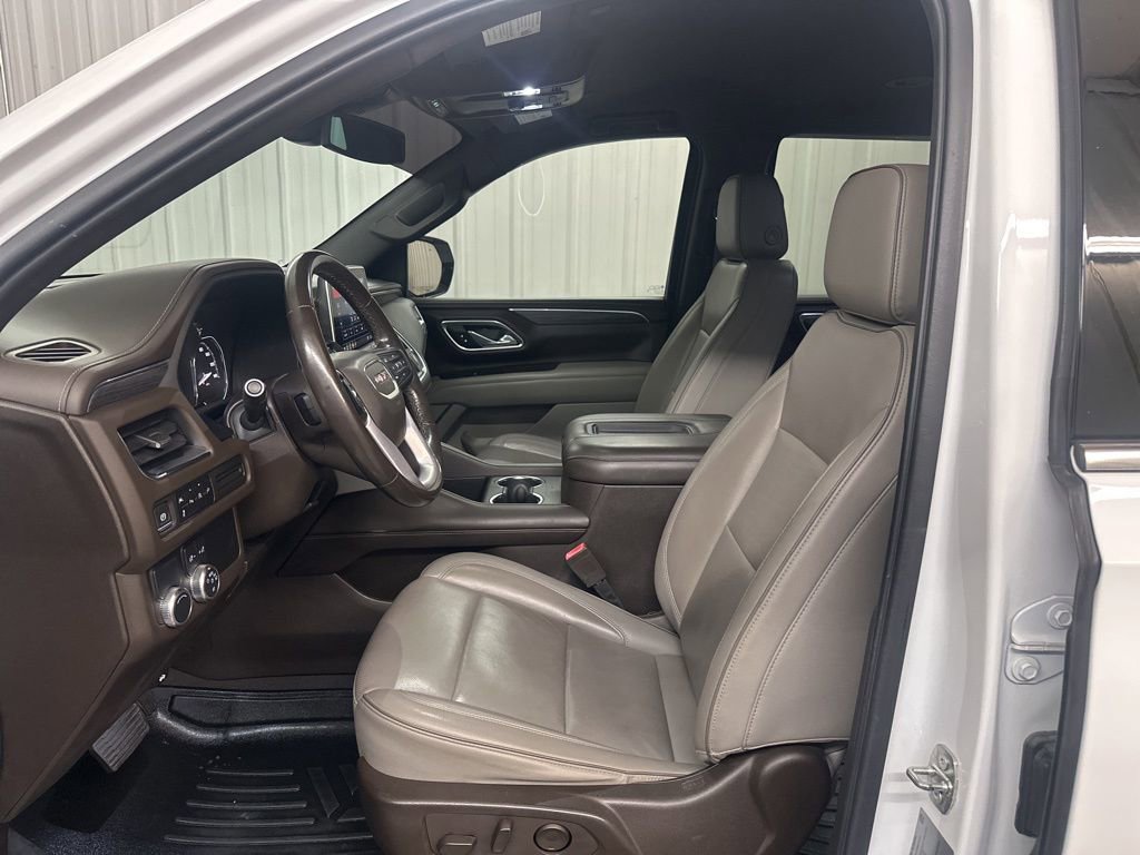 Used 2021 GMC Yukon SLT image 11