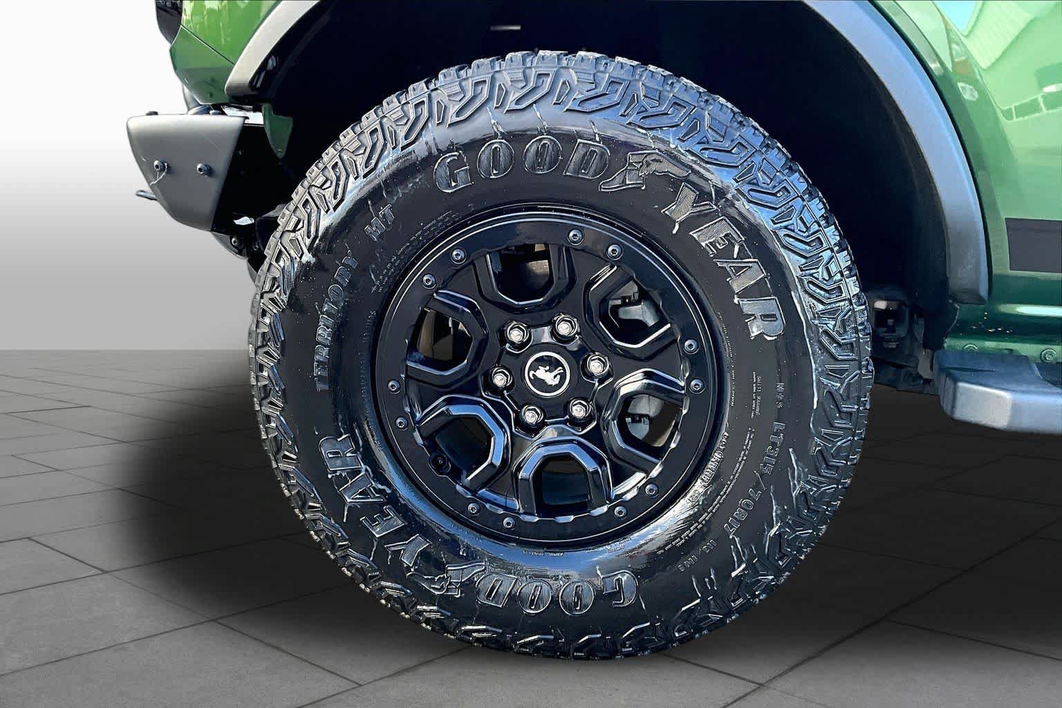 Used 2022 Ford Bronco Wildtrak AWD/4WD image 11