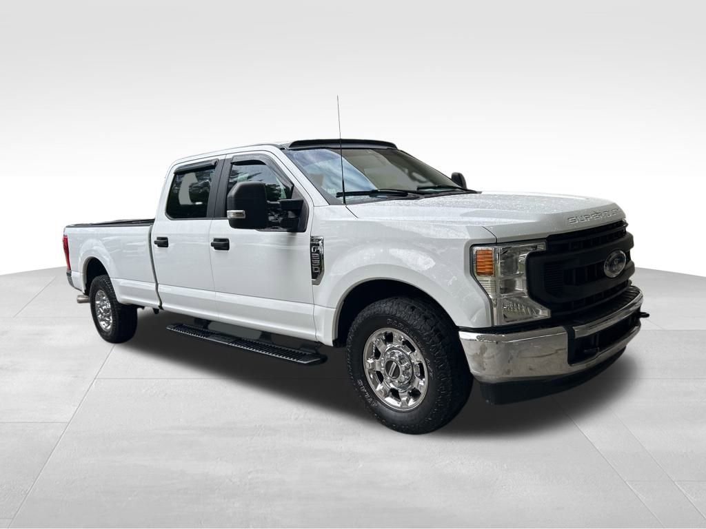 Used 2022 Ford F250 XL w/ Power Equipment Group image 2