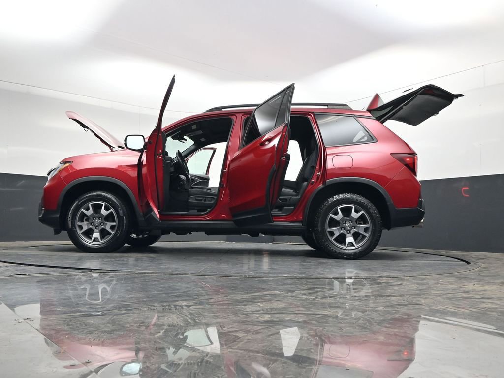 Used 2022 Honda Passport TrailSport image 40
