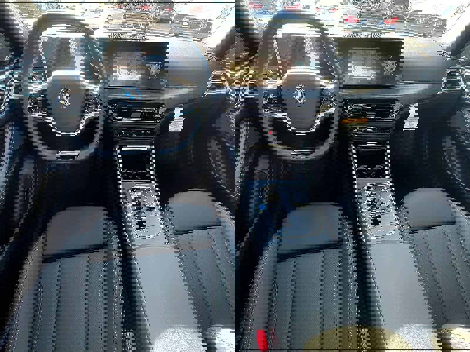 Certified 2025 BMW i4 eDrive40 w/ Premium Package image 18