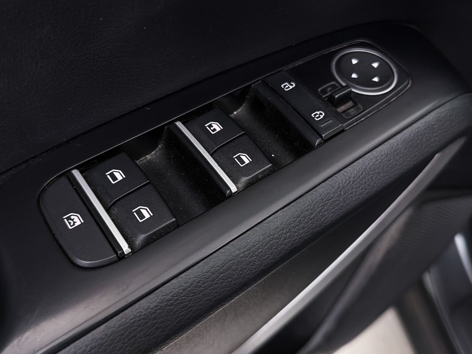 Used 2021 Kia Soul LX FWD image 16