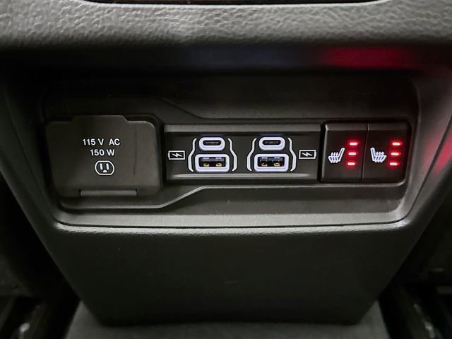 New 2025 Jeep Grand Cherokee Limited w/ Black Appearance Package image 25