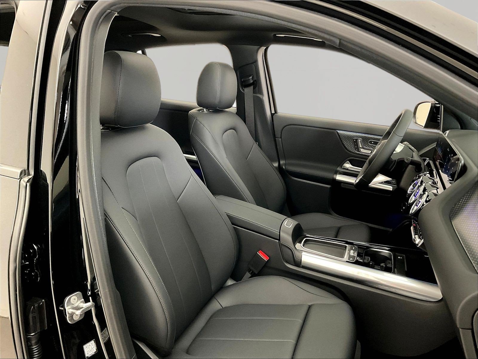 New 2026 Mercedes-Benz GLA 250 4MATIC image 18