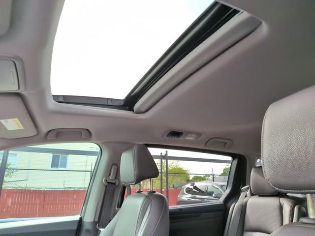 Used 2022 Honda Odyssey EX-L image 24