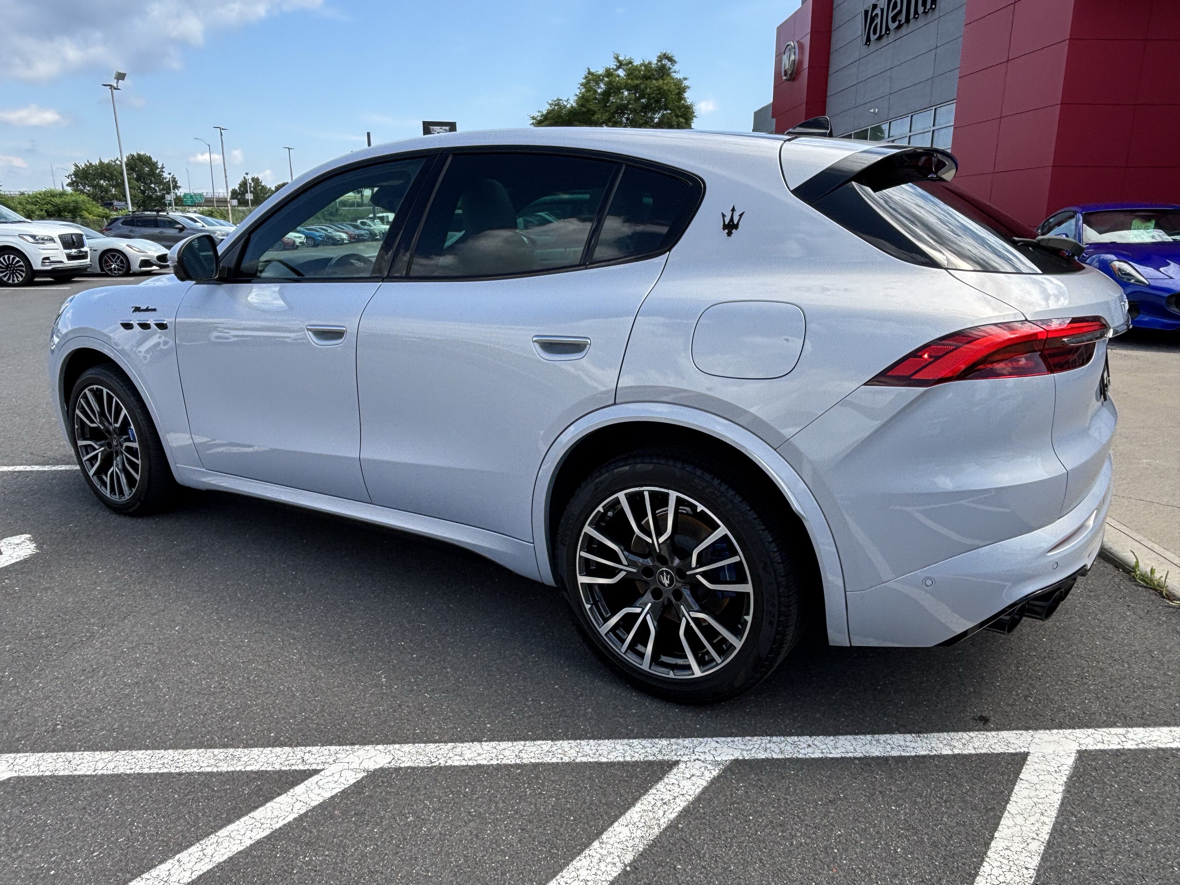 Used 2023 Maserati Grecale Modena AWD/4WD image 5