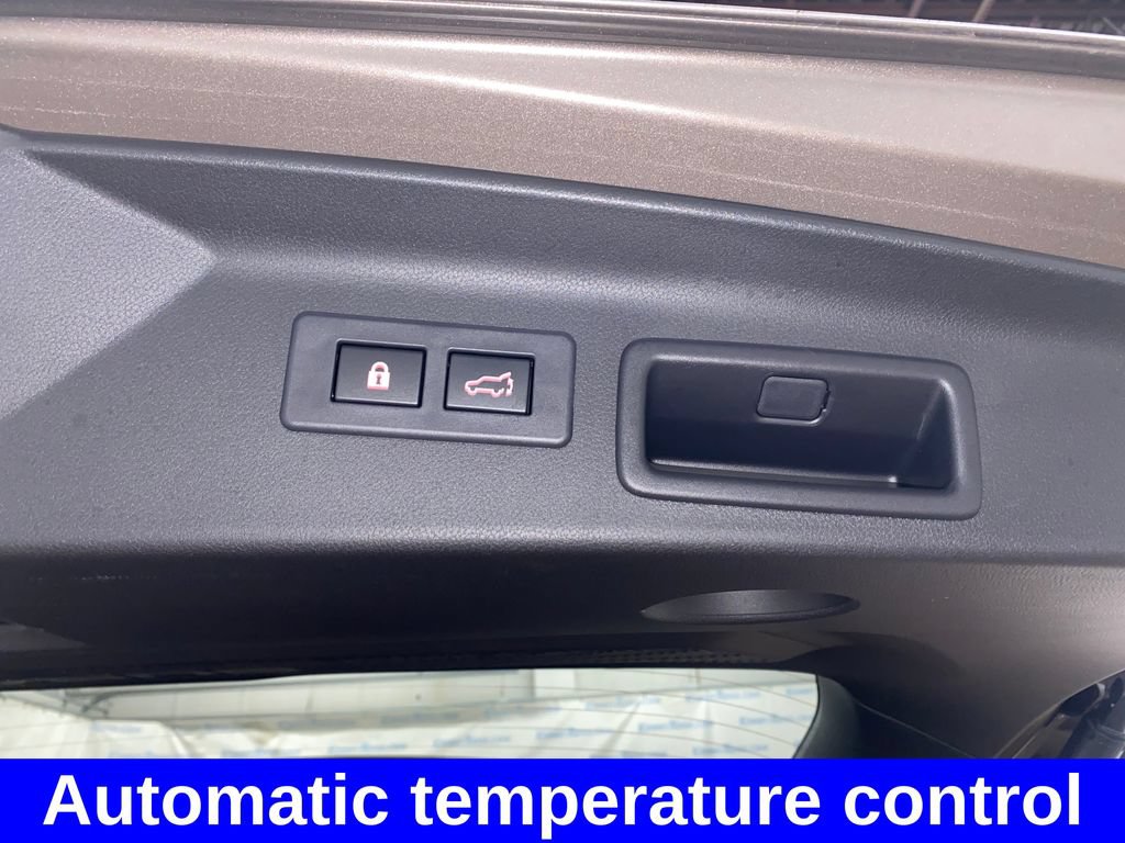 Certified 2025 Subaru Forester Touring AWD/4WD image 19