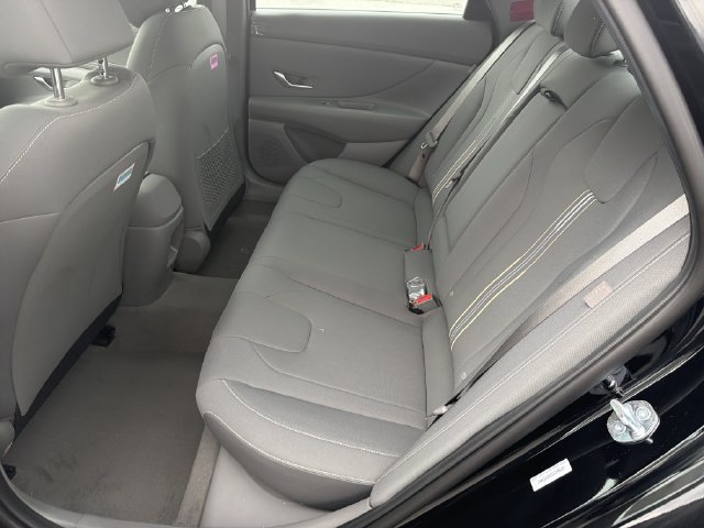 New 2026 Hyundai Elantra SEL Sport Premium FWD image 22